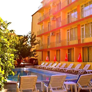 Hotel Ryor - Breakfast And Free Parking
